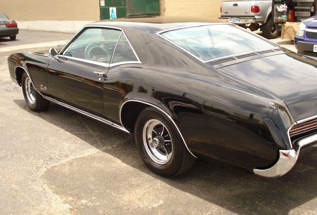 1966 Buick Riviera GS - photo 4