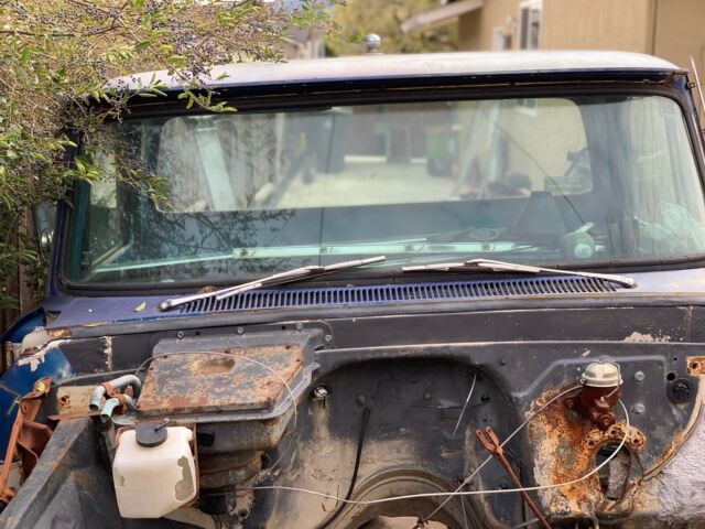 1966 Chevrolet C-10 Fleetside - photo 2