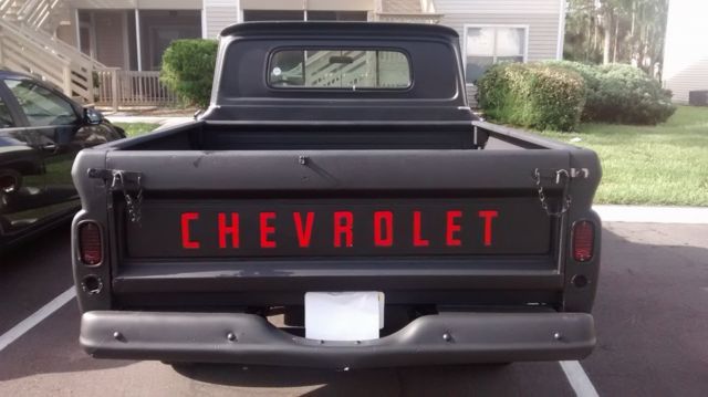 1966 Chevrolet C-10 Fleetside shortbed - photo 10