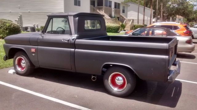 1966 Chevrolet C-10 Fleetside shortbed - photo 2