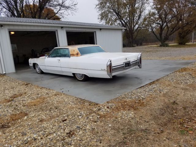 1966 Cadillac DeVille - photo 2