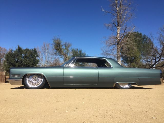 1966 Cadillac DeVille - photo 2