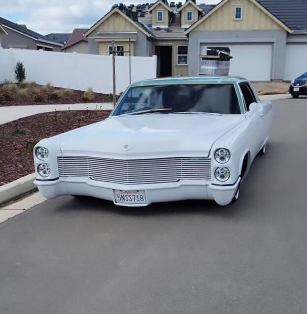 1966 Cadillac DeVille - photo 4