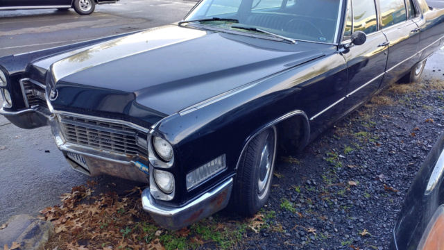 1966 Cadillac DeVille Base Limousine 4-Door 7.0L 1966 Cadillac DeVille Base Limousine 4-Door