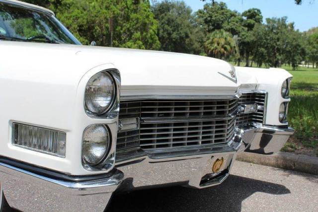 1966 Cadillac DeVille Convertible - photo 8