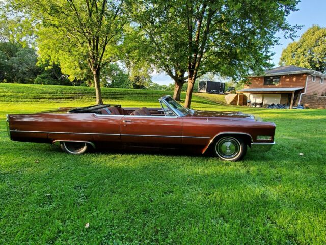 1966 Cadillac DeVille - photo 3