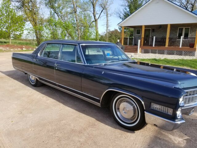 1966 Cadillac Fleetwood 4 door