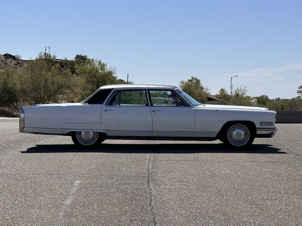 1966 Cadillac Fleetwood - photo 10