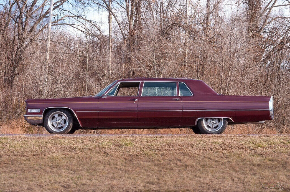 1966 Cadillac Fleetwood Limousine - photo 7