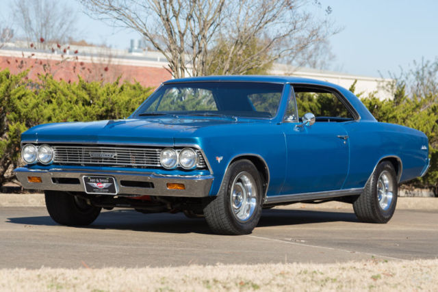 1966 Chevelle - Big Block, 5-Speed - Street Looks, Strip Power 1966 Chevrolet Chevelle