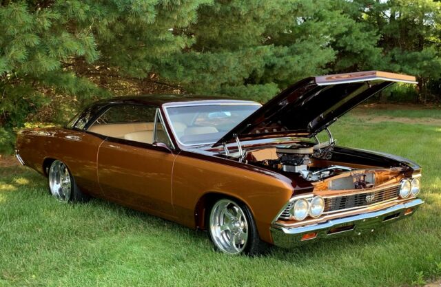 1966 CHEVELLE RESTO MOD, CHEVY / VETTE FEST GOLD SPINNER AWARD WINNER 1966 Chevrolet Chevelle SUPER CHEVY TOP 10 CHEVELLE'S IN THE NATION WINNER