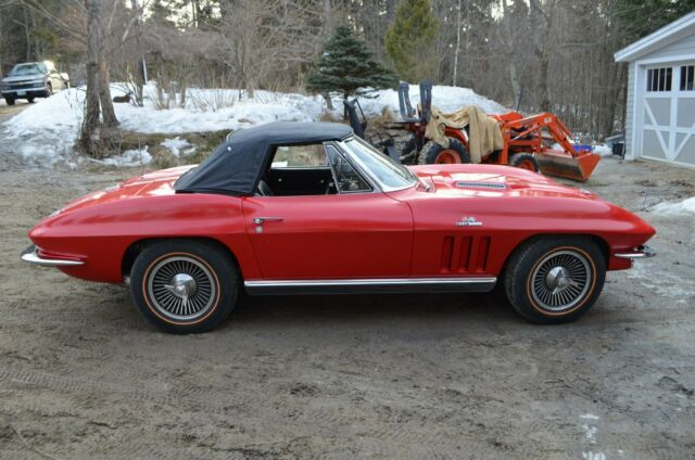 1966 Chevrolet Corvette CONVERTIBLE - photo 6