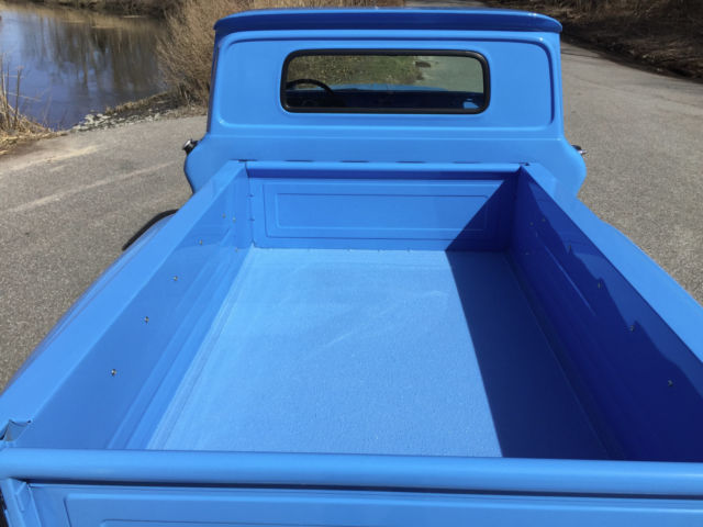 1966 Chevrolet C-10 Stepside Pickup - photo 6