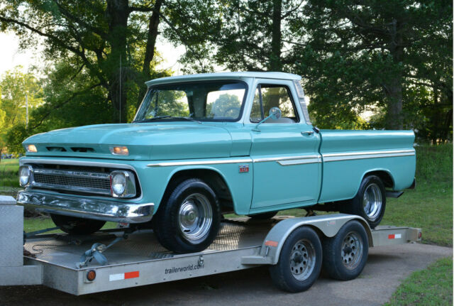 1966 Chevrolet C-10 CUSTOM CAB W/BIG BACK WINDOW - photo 2