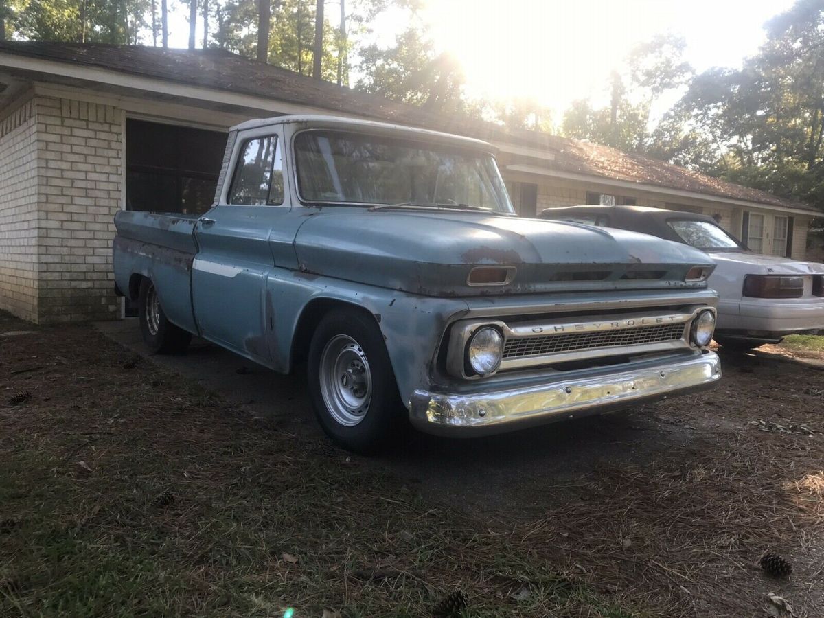 1966 Chevrolet C10 Custom Cab, SWB, big back window - photo 2
