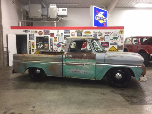 1966 Chevrolet C-10 Custom - photo 4