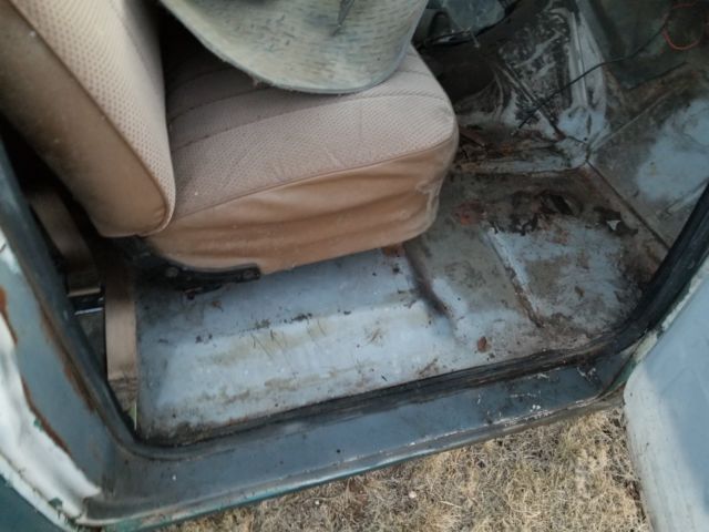 1966 Chevrolet C-10 Deluxe cab Large window - photo 13