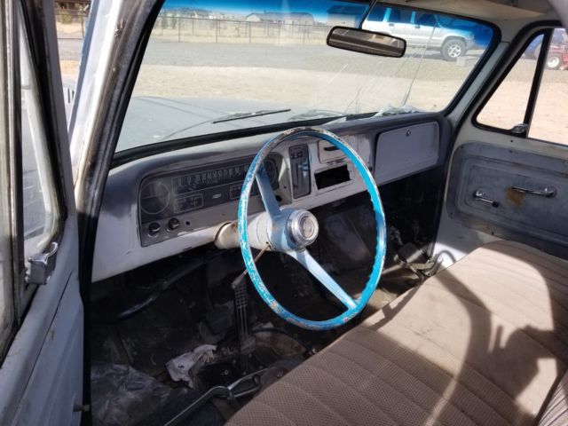 1966 Chevrolet C-10 Deluxe cab Large window - photo 5