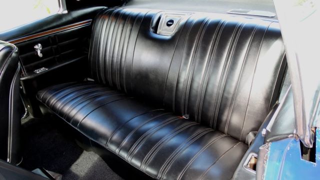 1966 Chevrolet Caprice FACTORY NEW WITH BUCKET SEATS AND CONSOLE - photo 9