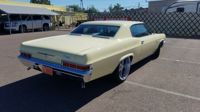 1966 Chevrolet Caprice - photo 3