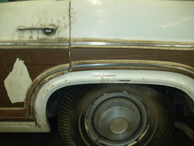 1966 Chevrolet Caprice Wood grain simulated. - photo 5
