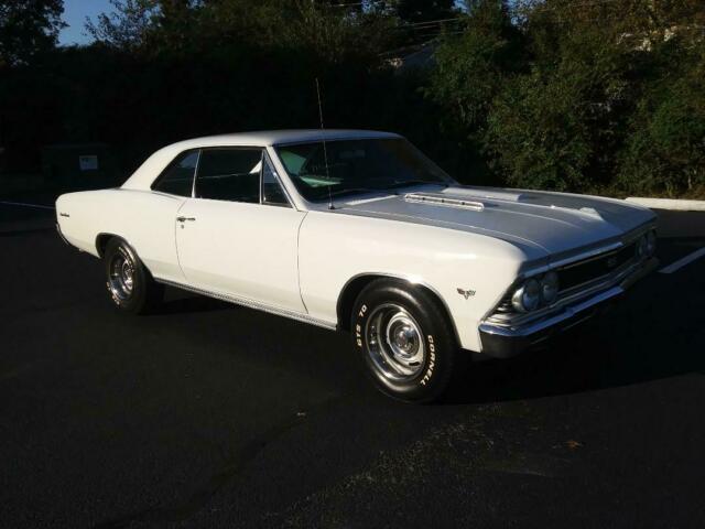 1966 Chevrolet Chevelle - photo 2