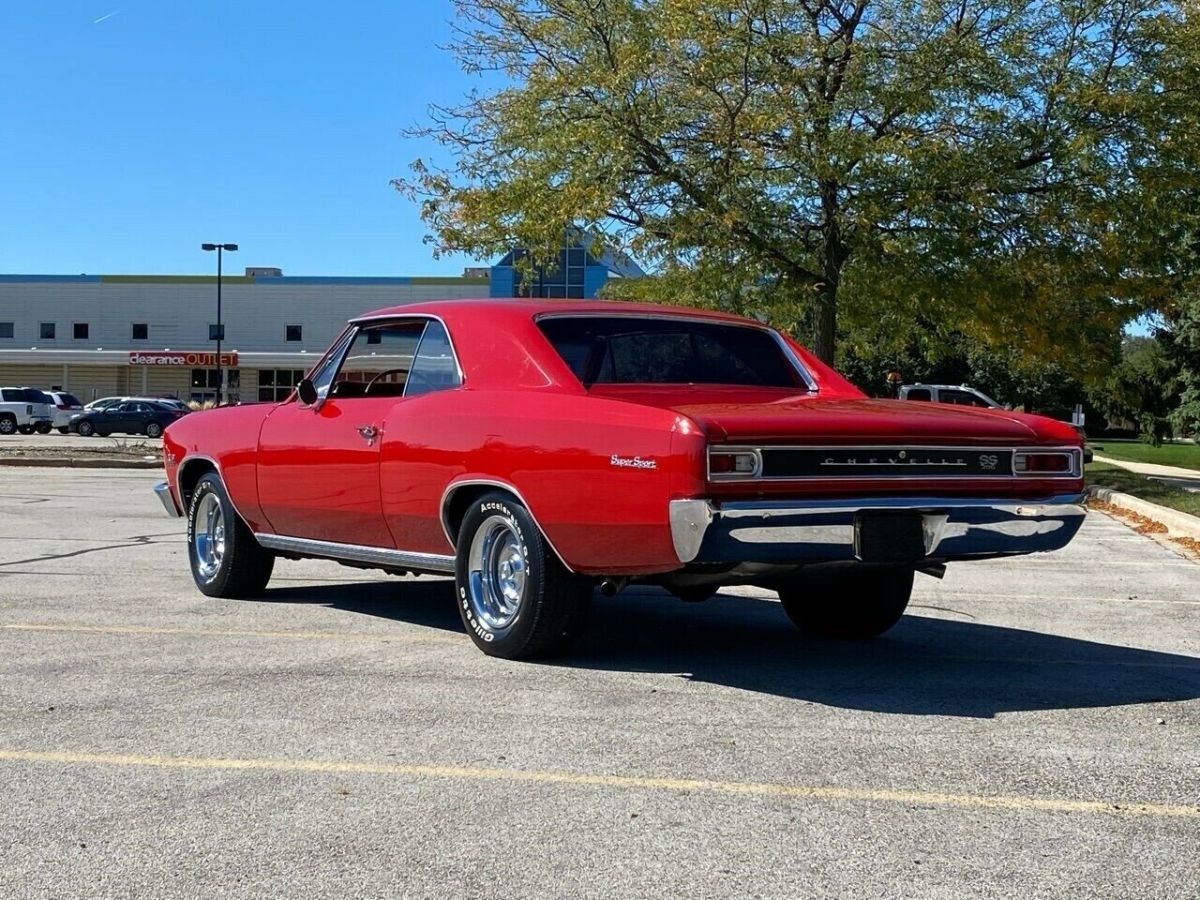 1966 Chevrolet Chevelle 427 BIG BLOCK ENGINE 4SPD 12BOLT - photo 3