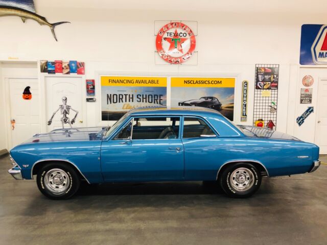 1966 Chevrolet Chevelle - 300 DELUXE SEDAN - 350 V8 ENGINE - SEE VIDEO - photo 7
