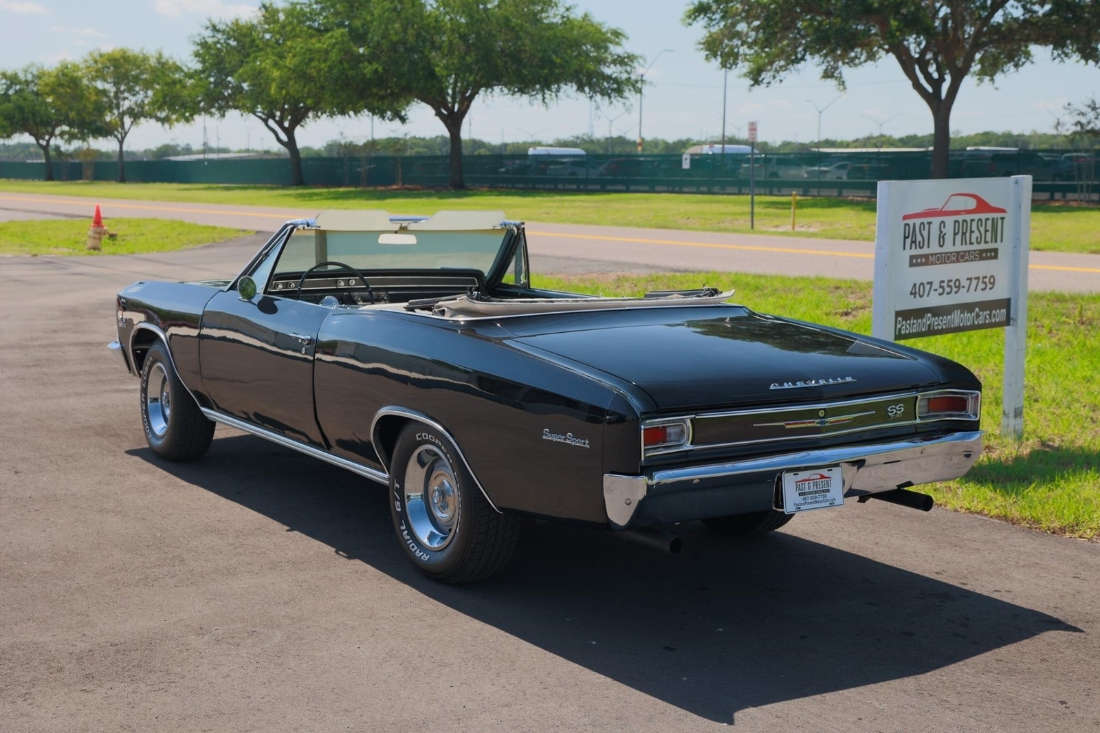 1966 Chevrolet Chevelle Convertible,427 Big Block, 4-Speed, Nicely Restore - photo 4