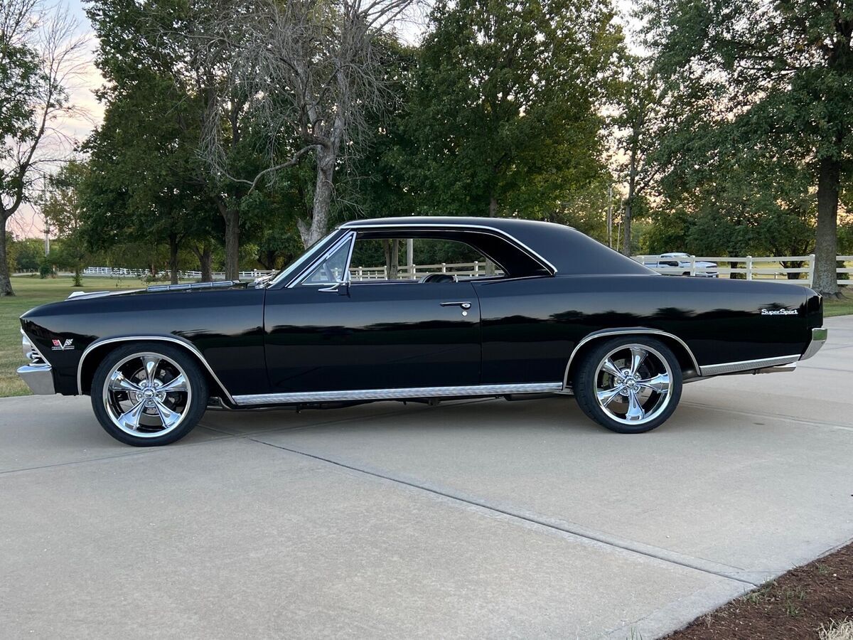 1966 Chevrolet Chevelle Resto Mod - photo 4