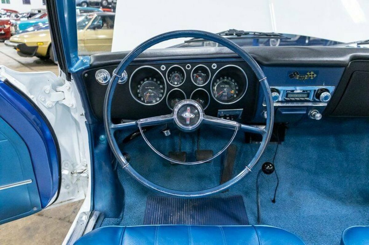 1966 Chevrolet Corvair Corsa - photo 12