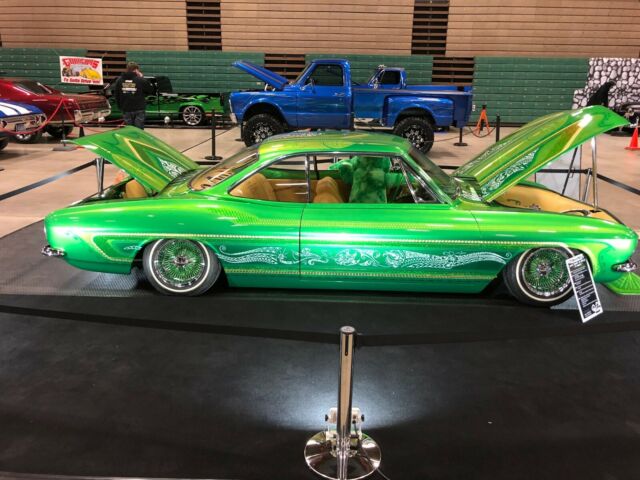 1966 Chevrolet Corvair Custom - photo 2