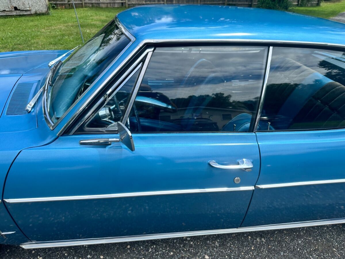 1966 Chevrolet Corvair - photo 3