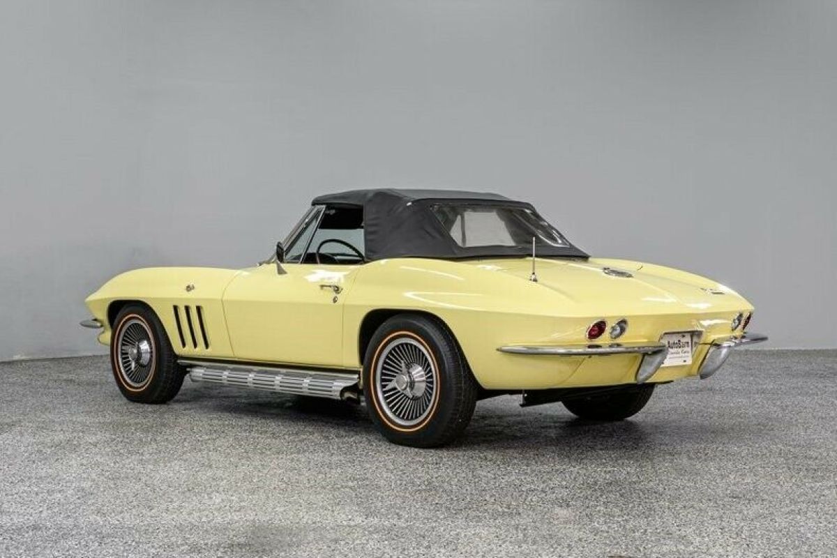 1966 Chevrolet Corvette - photo 5