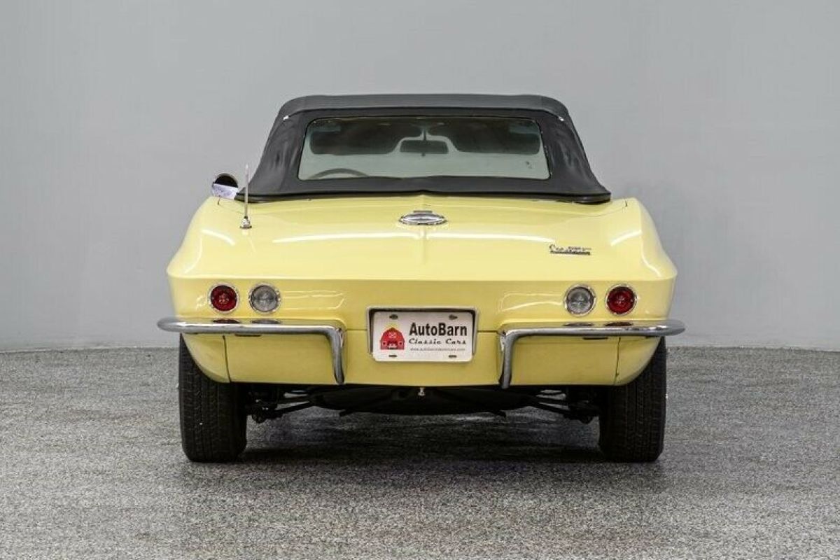 1966 Chevrolet Corvette - photo 8