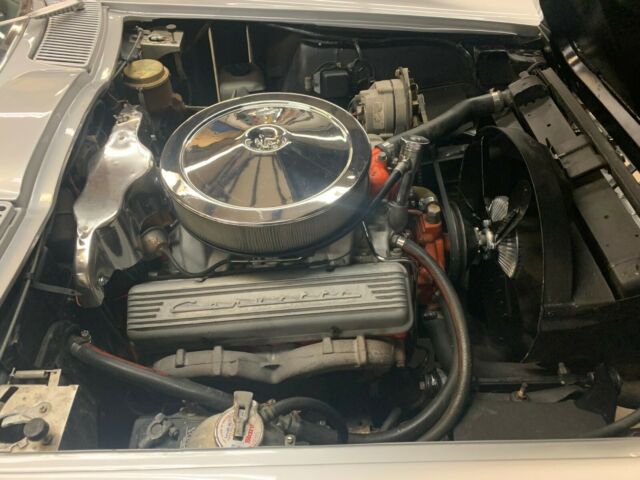 1966 Chevrolet Corvette 327 - photo 10