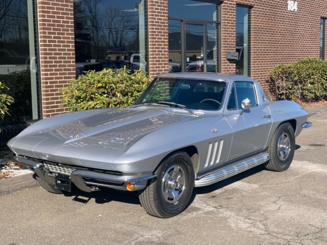 1966 Chevrolet Corvette 327 - photo 2