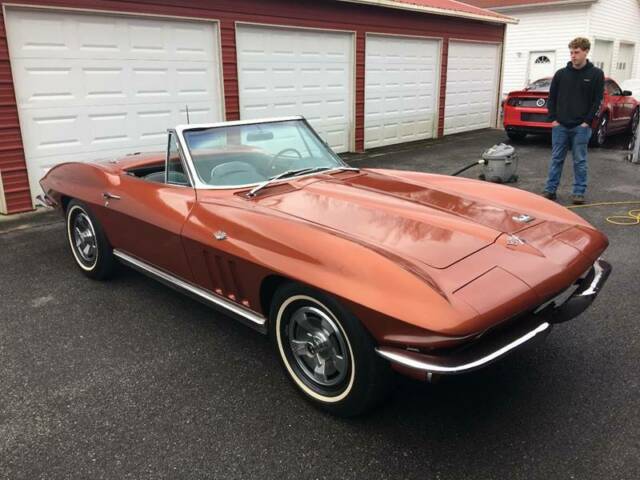1966 Chevrolet Corvette 327/350HP 4 Speed 2 Owner Car Original Paperwork - photo 5