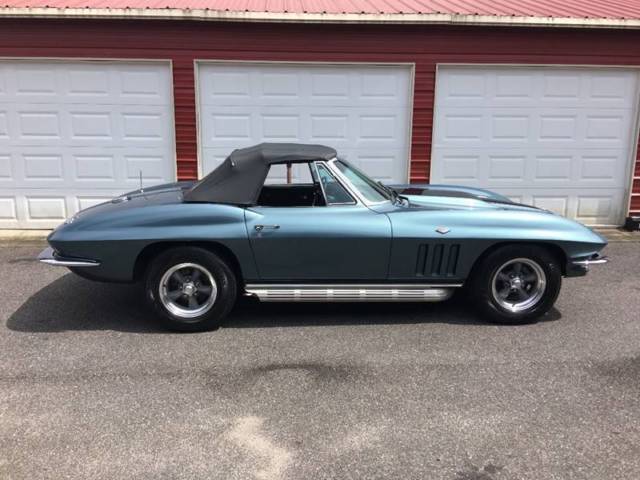 1966 Chevrolet Corvette 327/350HP 4 Speed with Power Windows Side Pipes - photo 10