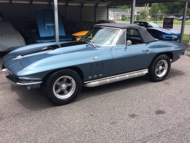 1966 Chevrolet Corvette 327/350HP 4 Speed with Power Windows Side Pipes - photo 2