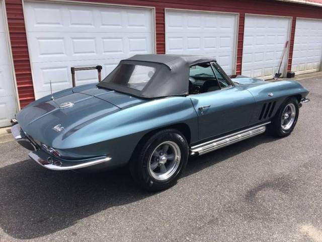1966 Chevrolet Corvette 327/350HP 4 Speed with Power Windows Side Pipes - photo 9
