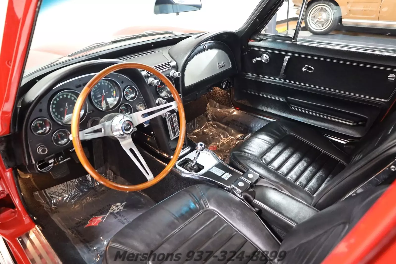 1966 Corvette - photo 2