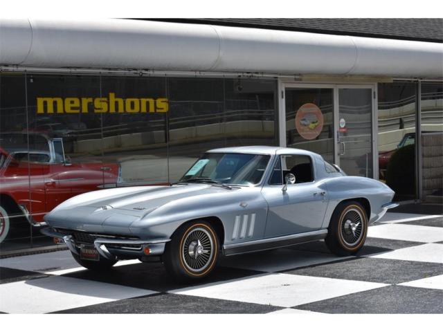 1966 Chevrolet Corvette - photo 2