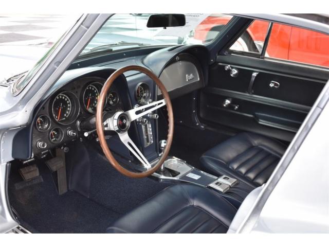 1966 Chevrolet Corvette - photo 3