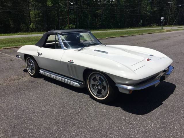1966 Chevrolet Corvette 427/450HP 4 SPEED SIDE PIPES - photo 13