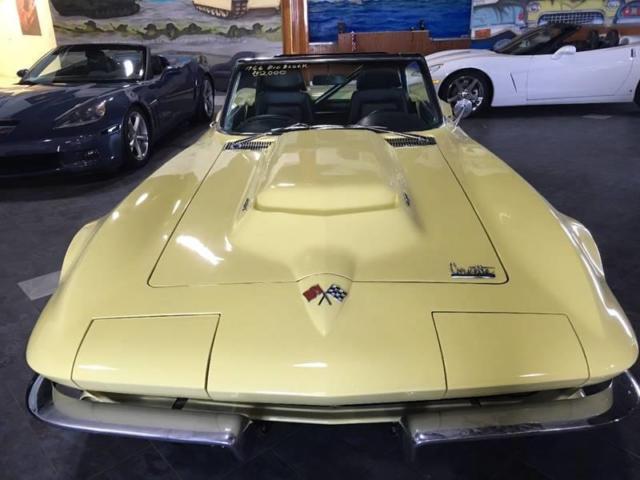 1966 Chevrolet Corvette 454 - photo 2