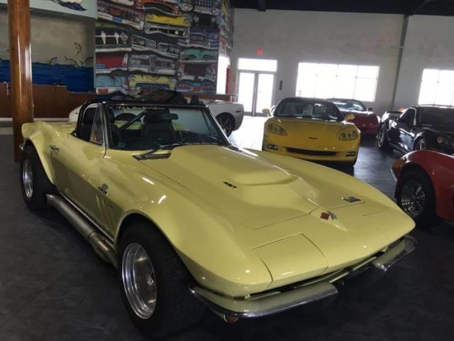 1966 Chevrolet Corvette 454 - photo 3