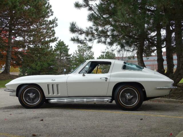 1966 Chevrolet Corvette -- - photo 8