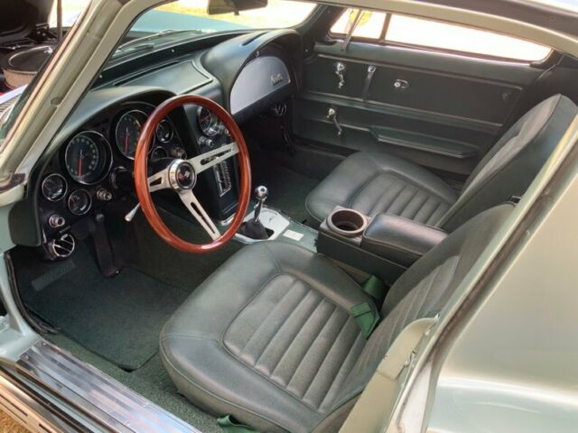 1966 Chevrolet Corvette 66 coupe 383 5spd AC Coys - photo 7