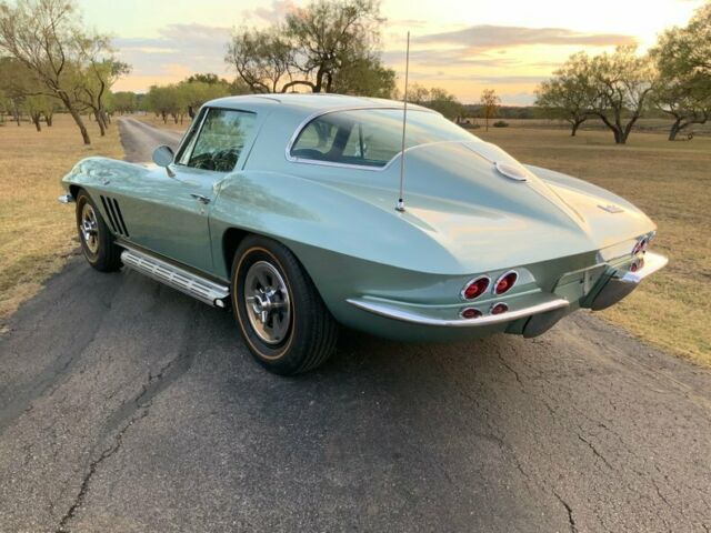 1966 Chevrolet Corvette 66 Coupe 5 Spd with A/C - photo 2
